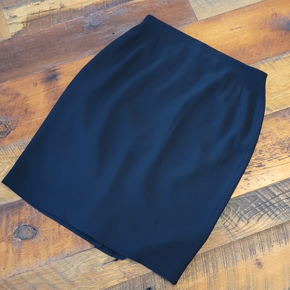 Liz Claiborne Classics Skirt, Size 12